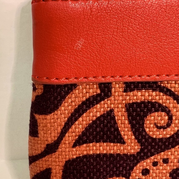 Spartina 449 Linen & Leather Tasseled Wristlet w Gold Hardware - Picture 4 of 7